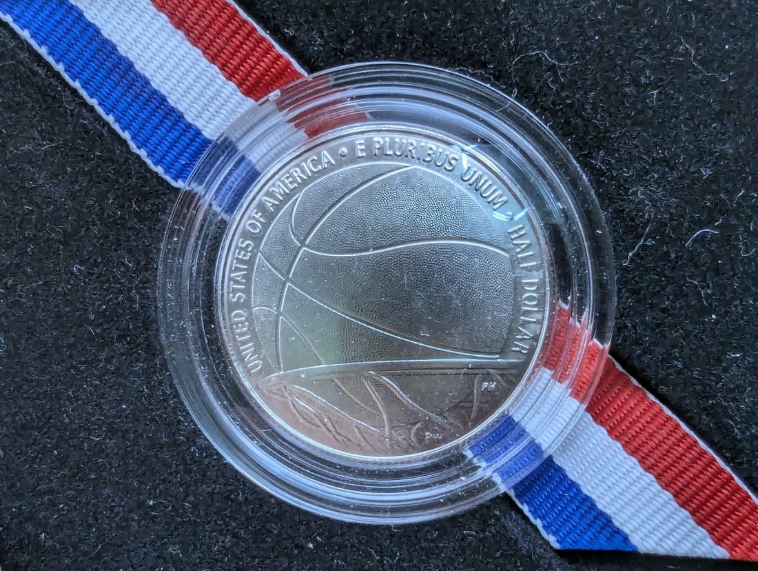 2020-S Basketball Hall of Fame Proof Half Dollar Commemorative Coin Set - 3