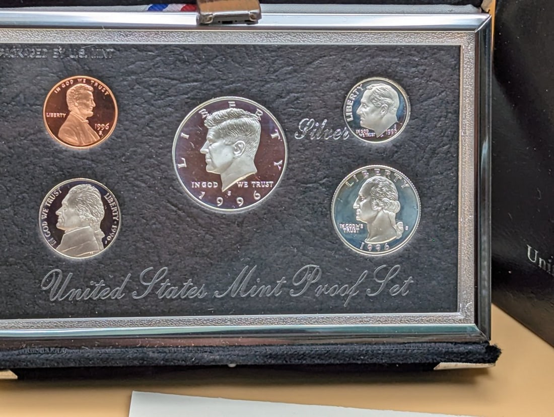 1998-S United States Mint Premier Silver Proof Set - Excellent Condition - Collector's Edition - 2