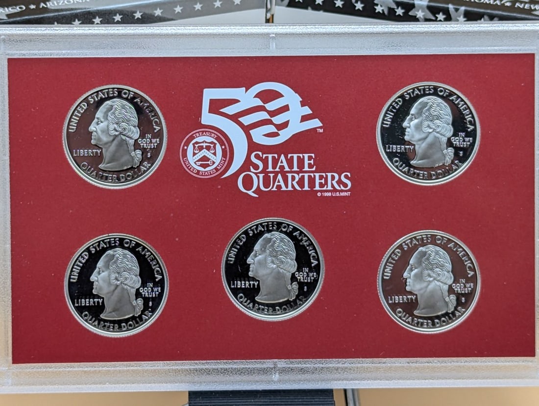 2008 United States Mint 50 State Quarters Silver Proof Set - Excellent Condition - 3