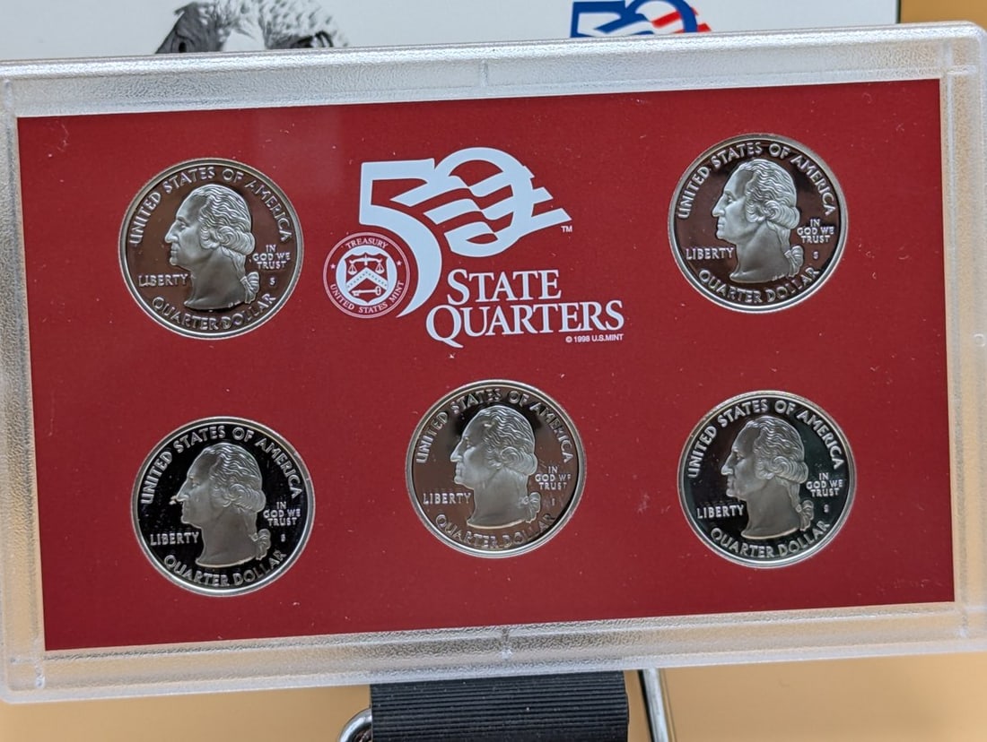 2007 United States Mint 50 State Quarters Silver Proof Set - Excellent Condition - 2