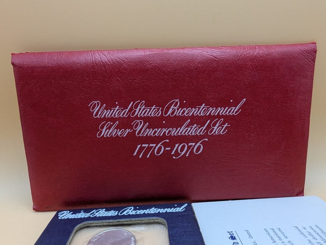 1976 United States Bicentennial Silver Uncirculated Set - 40% Silver Coins - 2