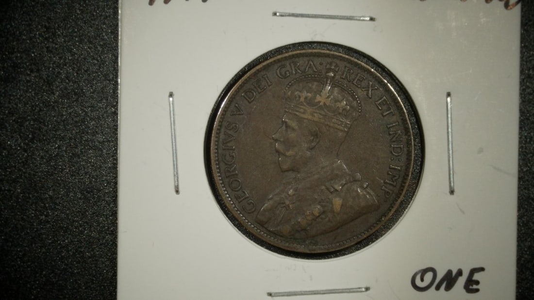 Lot of 2 Canadian King George V One Cent Coins 1911 Godless and 1917 E.F. Grade - 3