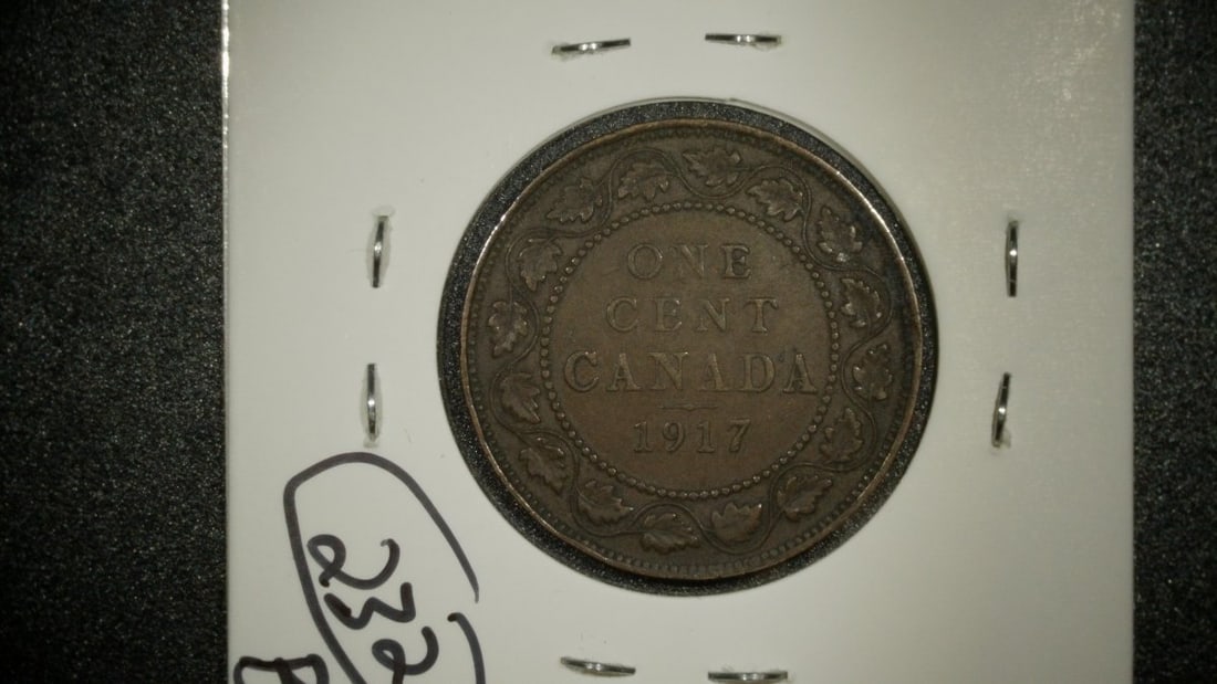 Lot of 2 Canadian King George V One Cent Coins 1911 Godless and 1917 E.F. Grade - 4