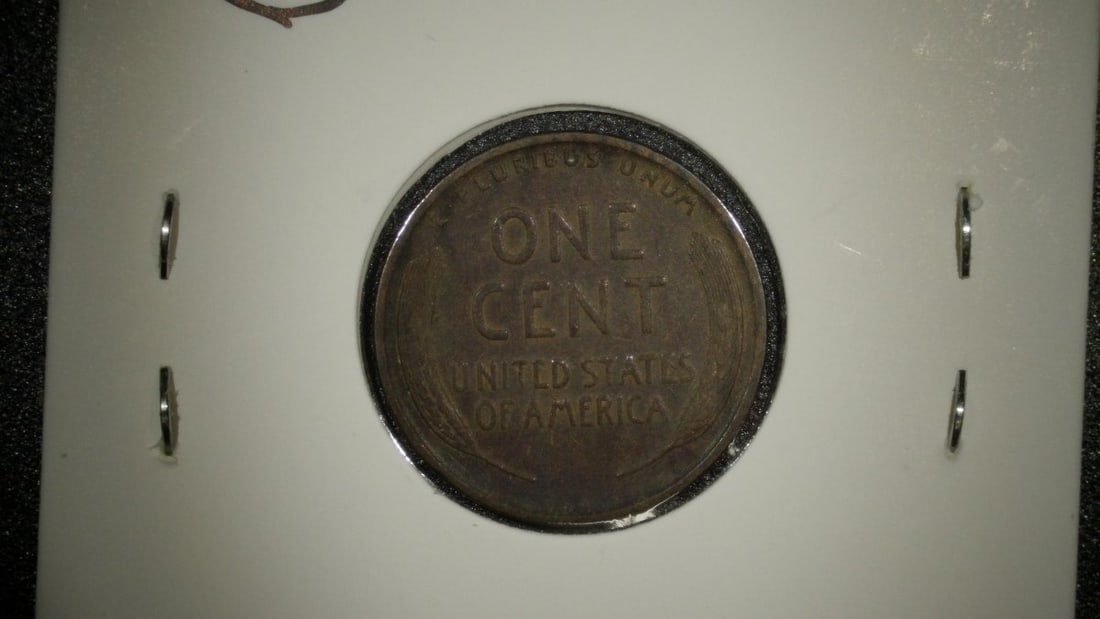 1909 V.D.B. Lincoln Cent Extra Fine by Victor David Brenner - 2