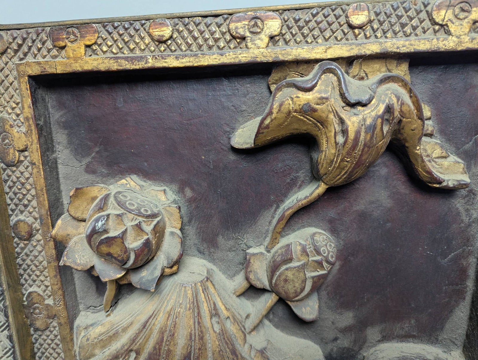 Antique Shitai Chinese Carved Wood Folding Screen with Gilded Relief Panels - 10