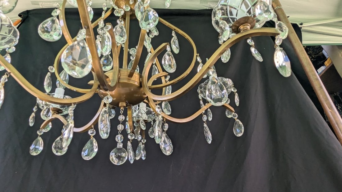 Mid-Century Italian Brass and Crystal Chandelier with Hanging Prisms Rewired Ready to Hang - 6