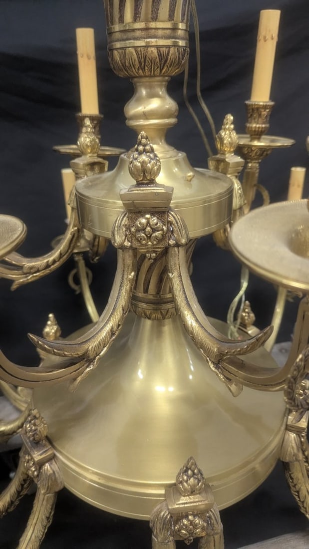 Majestic Empire Style 18-Arm Brass Chandelier Statement Lighting Fixture - 4