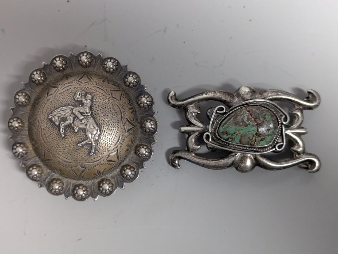 Vintage Southwestern Silver Turquoise Belt Buckles Concho Rodeo Style Collection: **Important** Please read below description on how to avoid high shipping costs. Celebrate the timeless beauty of Southwestern craftsmanship with this stunning collection of vintage silver belt