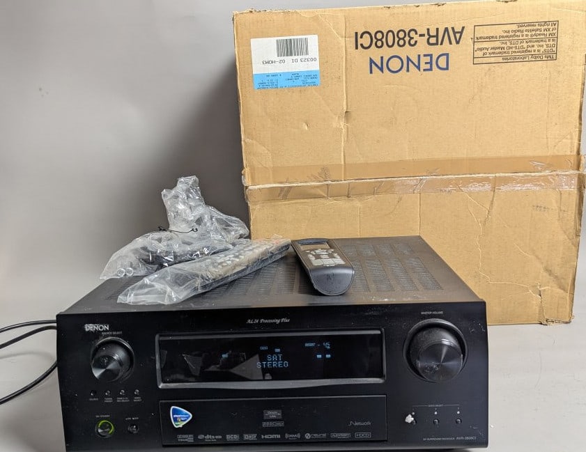 Denon AVR-3808CI A/V Surround Receiver with Remote Controls & Original Box (1 of 10)