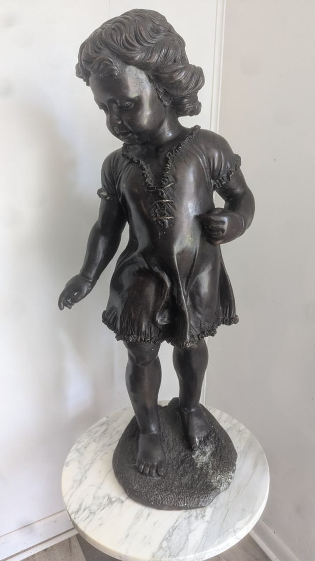Theodore Alexander Jackie Girl Solid Bronze Statue 36 high Decorative Art: **Important** Please read below description on how to avoid high shipping costs. This exquisite statue by Theodore Alexander stands tall at 36 inches high and 17 inches wide, with a depth of 11 inches