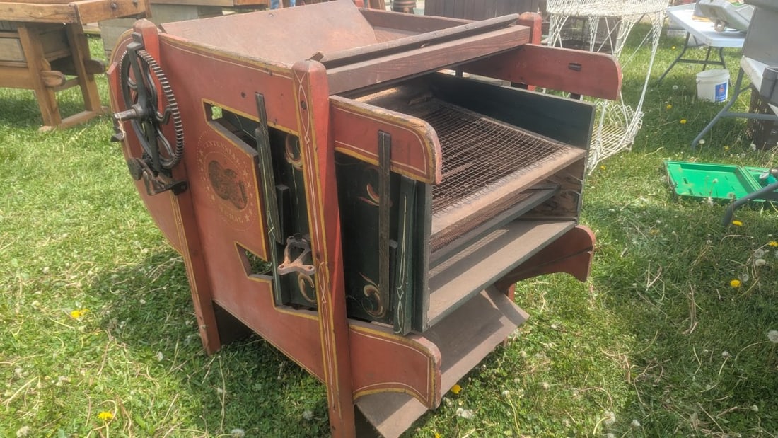 Antique Kenosha Fanning Mill Co Pacific Double Shake Mill Vintage Farm Decor - 4