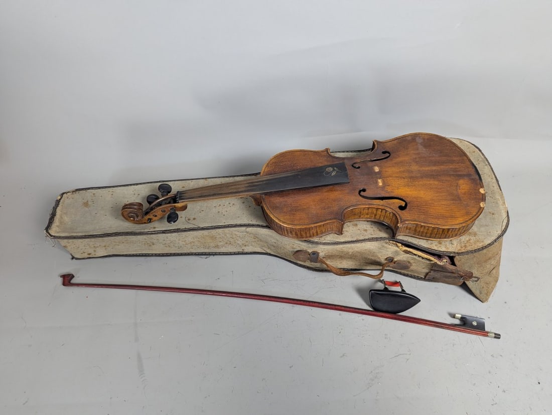 Vintage Antique Violin Outfit Set with Inlaid Back by Alex Flaitz Restoration Project (1 of 11)