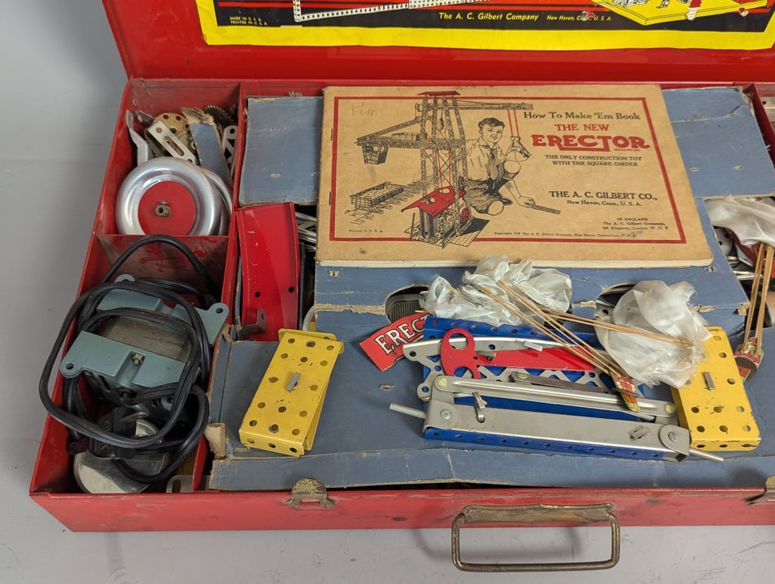 Vintage AC Gilbert Erector Set No 9Â½ All-Electric Automotive Set Original Case - 4