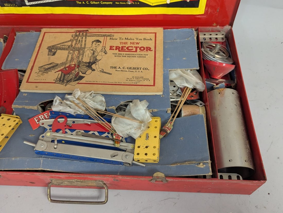 Vintage AC Gilbert Erector Set No 9Â½ All-Electric Automotive Set Original Case - 5