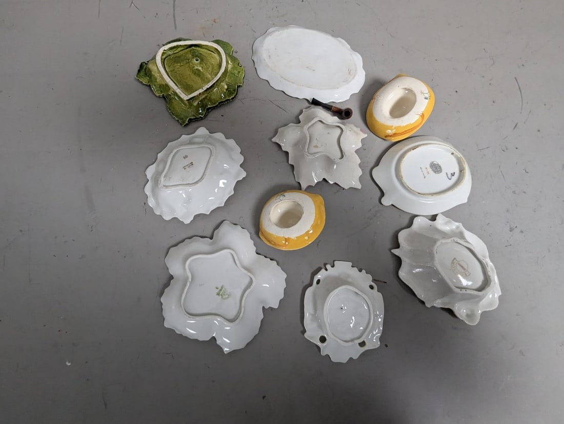 Collection of 10 Vintage Ceramic Pipe Rests and Ashtrays - Tobacciana Decorative Art - 13