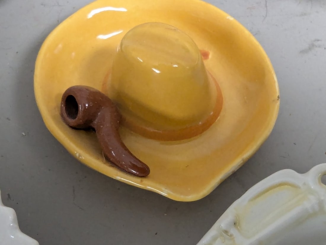 Collection of 10 Vintage Ceramic Pipe Rests and Ashtrays - Tobacciana Decorative Art - 8