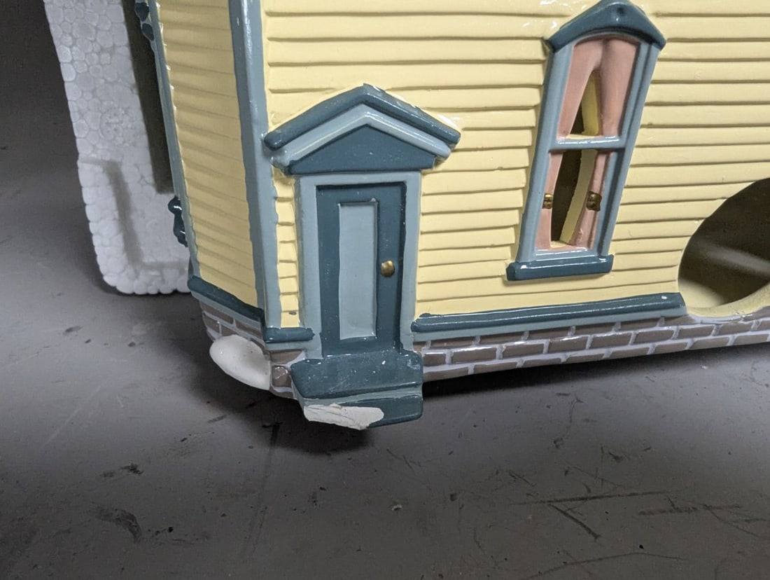 Department 56 Snow Village Italianate Villa Collection Lights Holiday Decor - 7