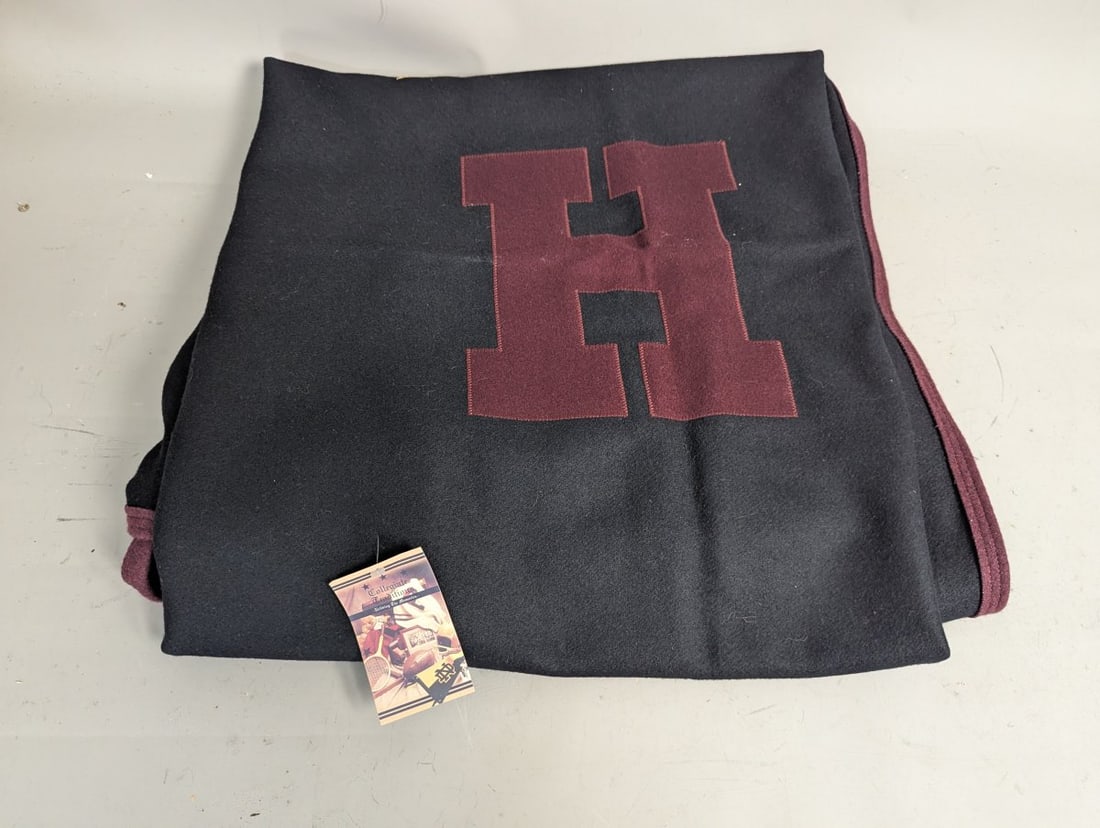 Collegiate Traditions Harvard Hockey Wool Blanket Vintage Style Memorabilia: **Important** Please read below description on how to avoid high shipping costs. Experience a piece of Harvard history with this Collegiate Traditions Harvard Hockey Wool Blanket, meticulously crafted