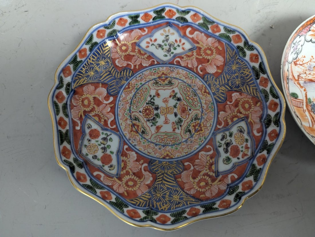 Antique Japanese Imari Plate & Chinese Famille Rose Plate Decorative Collectibles - 2