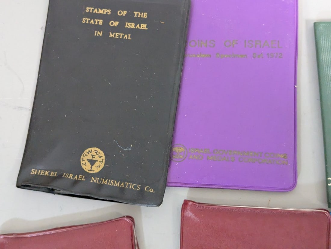 Israel Government Coins and Medals Collection 29 Numismatic Sets Coins of Israel 1960s 1970s - 13