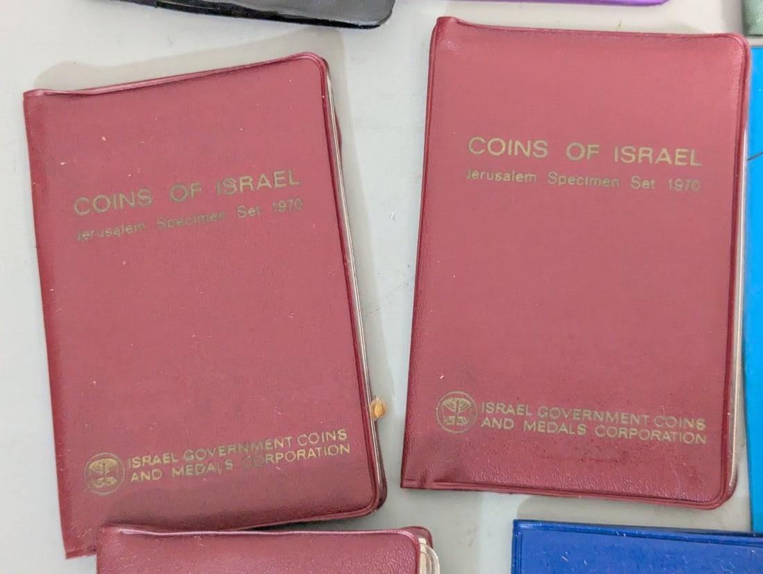 Israel Government Coins and Medals Collection 29 Numismatic Sets Coins of Israel 1960s 1970s - 14