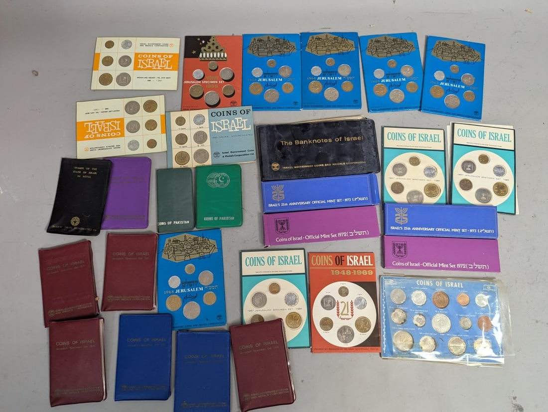 Israel Government Coins and Medals Collection 29 Numismatic Sets Coins of Israel 1960s 1970s (1 of 15)