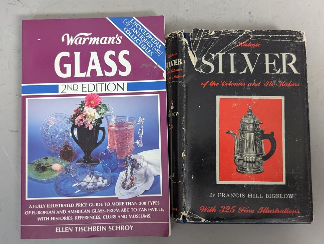 Lot 16 Antique and Collectable Assorted Guides and Books - 6