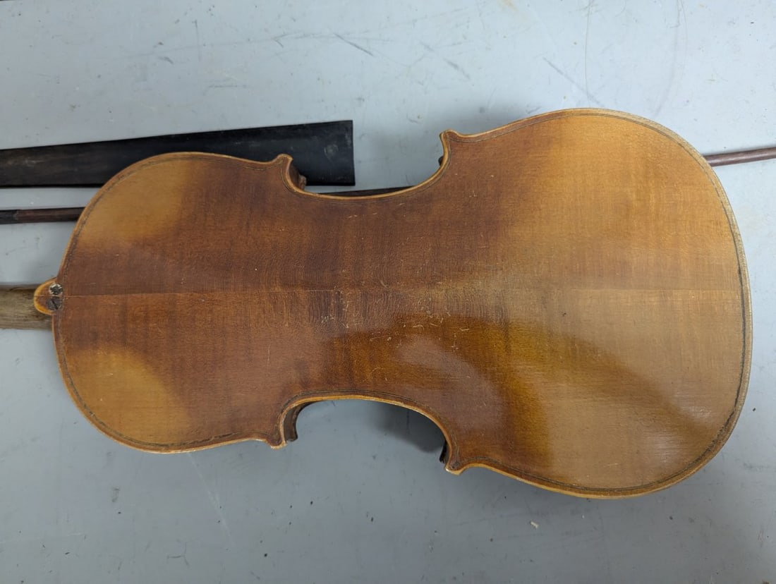 Antique German Bohemian Stradivarius Copy Violin Set with Bow and Case for Restoration - 6
