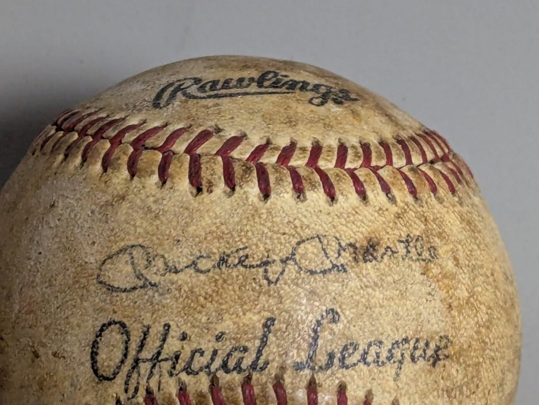 Mickey Mantle Autographed Rawlings Official League Baseball Sports Memorabilia Baseball - 2