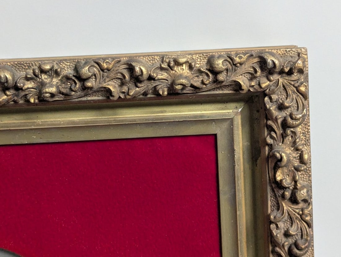 Antique Unsigned Maritime Tondo Oil Painting on Bowed Board in Ornate Gilt Frame - 12