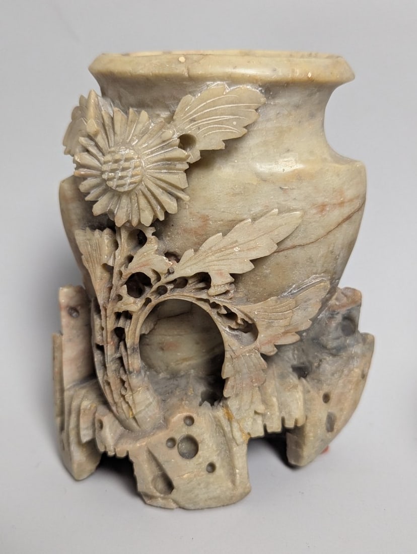 Lot of 8 Vintage Chinese Soapstone Carvings with Floral and Fruit Motifs - 3