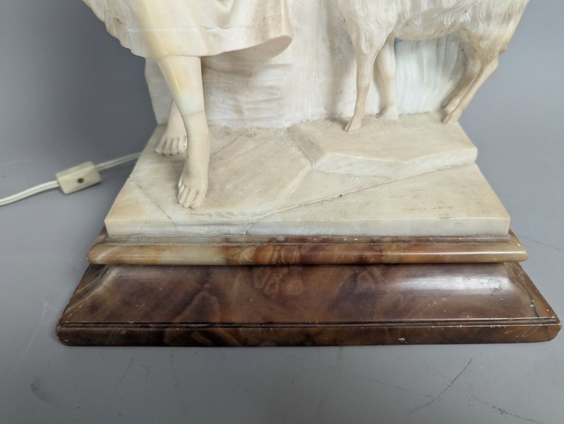 Vintage R. Colnichi Italian Alabaster Figural Lamp Unique Design Collectible Decor - 6