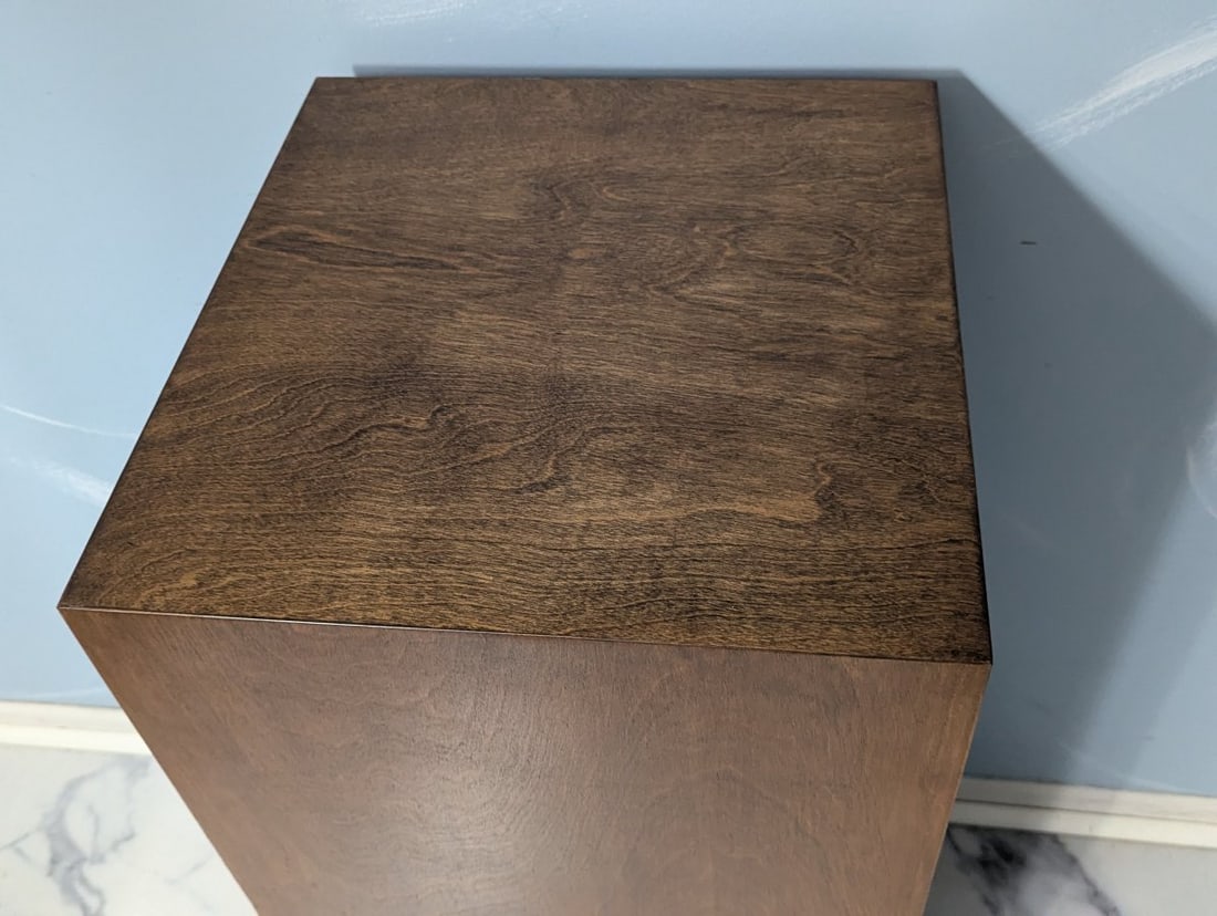 Modern Wood Veneer Display Pedestal for Art and Decor, Stylish and Versatile Stand - 2