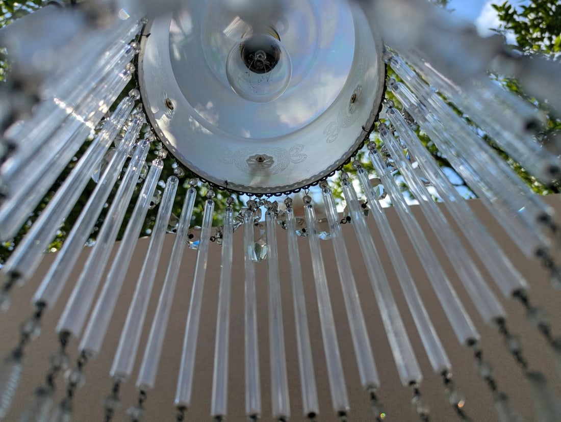 Vintage Hollywood Regency Style Chandelier with Iridescent Glass and Crystal Accents - 10