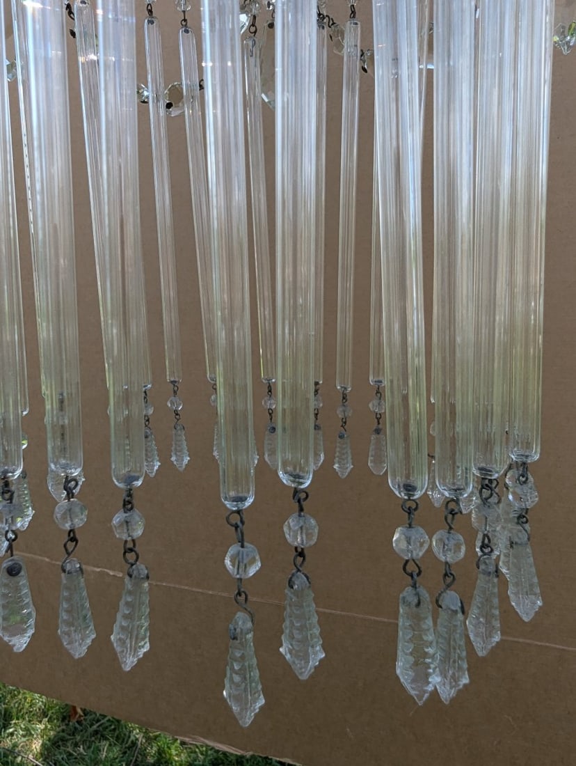 Vintage Hollywood Regency Style Chandelier with Iridescent Glass and Crystal Accents - 5