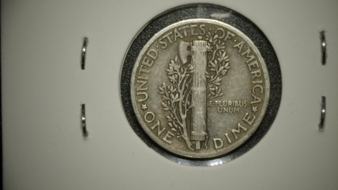 1941 1943 1944 1945 Mercury Dimes Lot - Adolph A. Weinman - Collectible Silver Coins - 2
