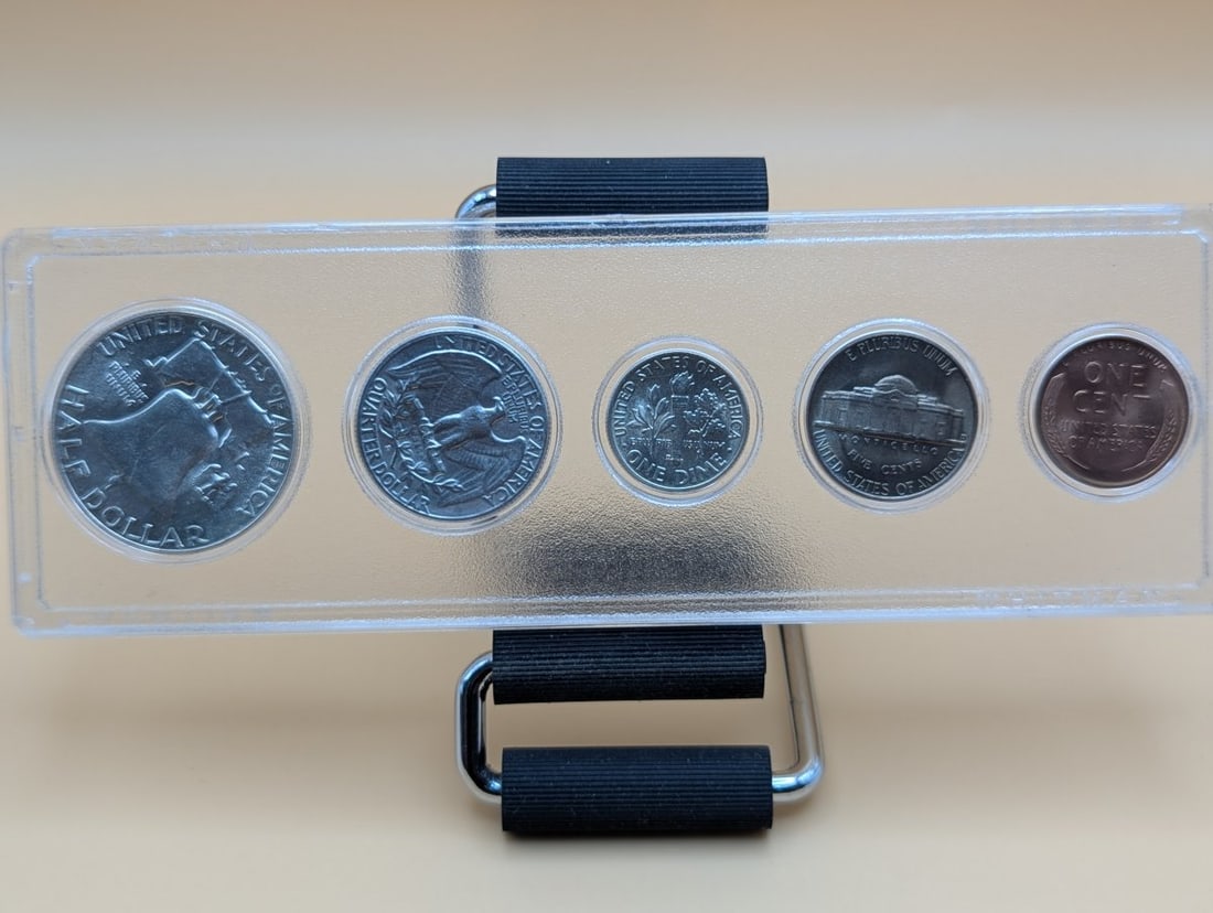 1951 US Mint Uncirculated 5-Coin Set - Half Dollar, Quarter, Dime, Nickel, Cent - 2