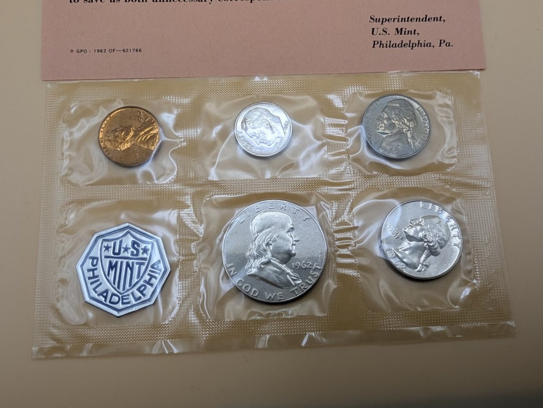 1962 U.S. Mint Proof Set - Complete Original Government Packaging with Silver Coins - 2