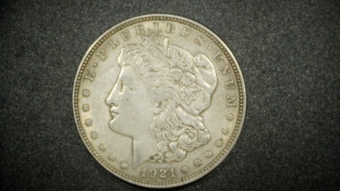 Lot of 5 1921-P Morgan Silver Dollars Fine to Extra Fine George T. Morgan (1 of 10)