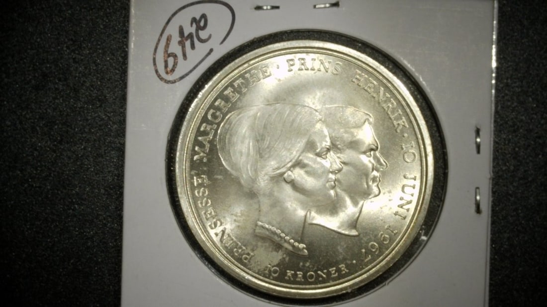 1967 Denmark 10 Kroner Silver Coin Royal Wedding Commemorative Mint State: **Important** Please read below description on how to avoid high shipping costs. Celebrate the enduring legacy of Danish royalty with this beautiful 1967 Denmark 10 Kroner Silver Coin! Struck in .800