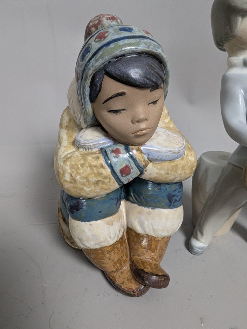 LladrÃ³ Porcelain Collection Eskimo Boy Rock and Roll Basket of Roses Figurines - 2