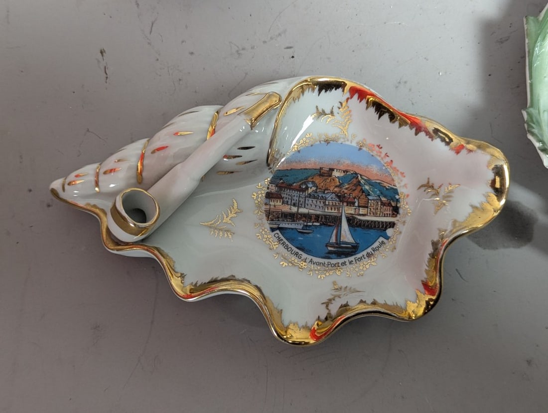 Vintage Ceramic Ashtray Collection Pipe Rests Decorative Souvenir Ware 10 Pieces - 8