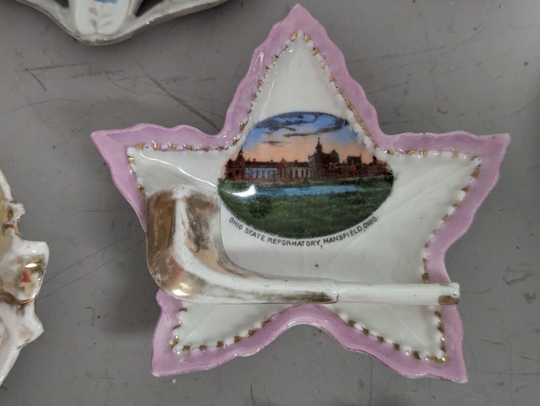 Vintage Ceramic and Porcelain Decorative Dishes Pipe Ashtrays Collection 10 Pieces - 7