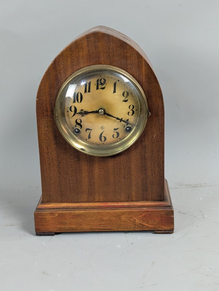 Wm L Gilbert Clock Co No 203 Gothic Mantel Clock Original Pendulum Antique Timepiece (1 of 9)