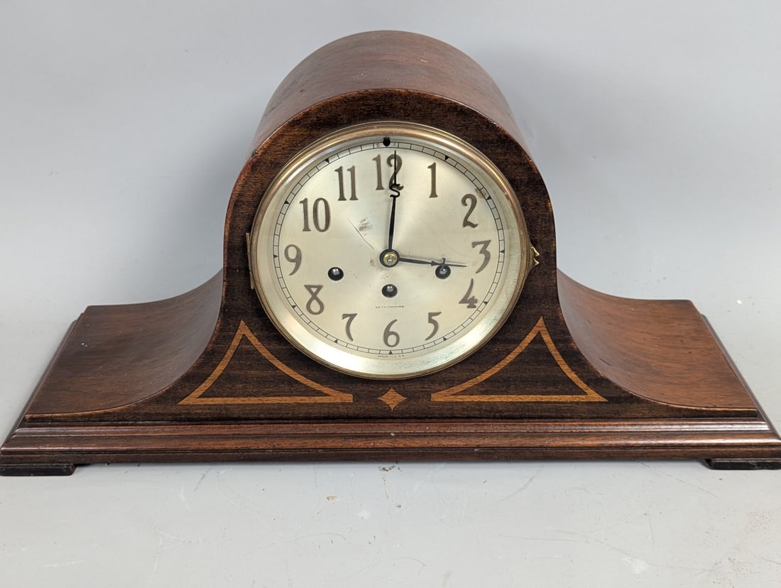Seth Thomas Tambour Mantel Clock Classic Chiming Design in Working Order with Pendulum (1 of 8)