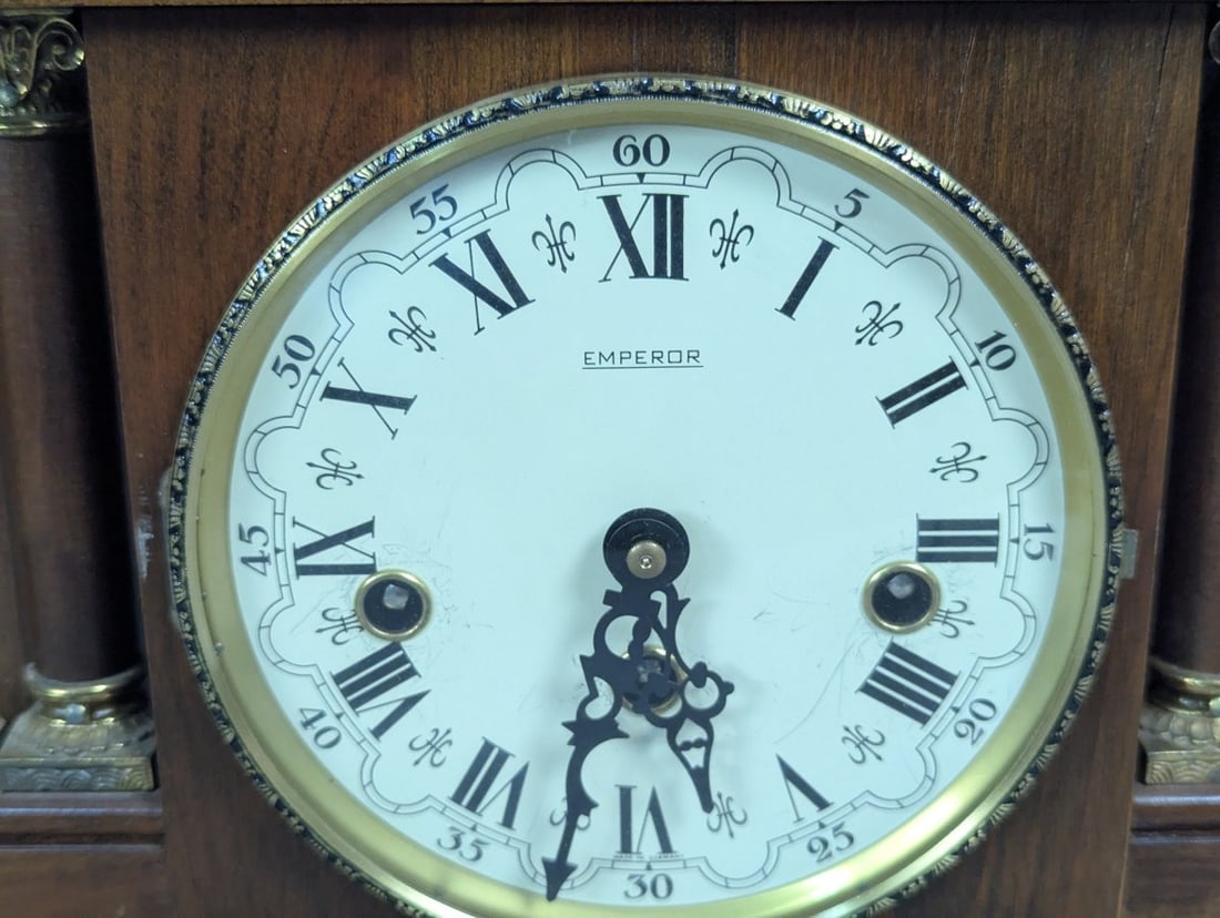 Emperor Neoclassical Mantel Clock with Key and Pendulum in Working Order - 2
