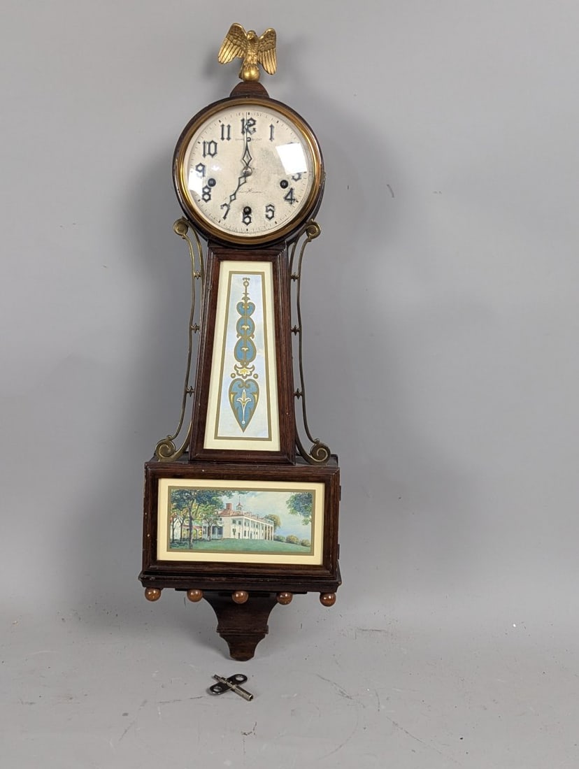 Vintage New Haven Banjo Clock with Key for Repair, Decorative Eagle Finial (1 of 8)