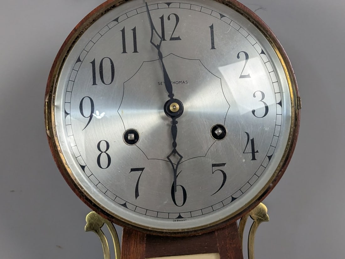 Seth Thomas Brookfield 6W Banjo Clock with Pendulum and Key Excellent Vintage Timepiece - 2