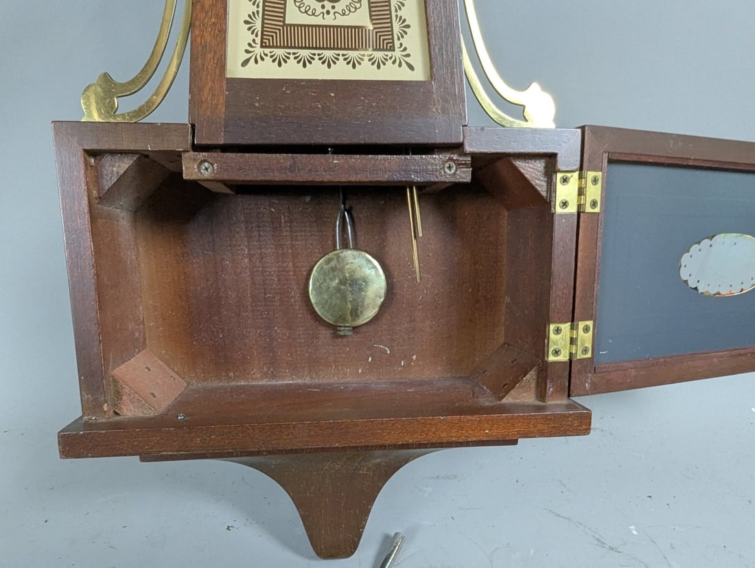 Seth Thomas Brookfield 6W Banjo Clock with Pendulum and Key Excellent Vintage Timepiece - 8