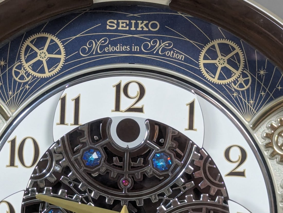 Seiko Melodies in Motion Wall Clock QXM386BRH Musical Animated Decor - 2